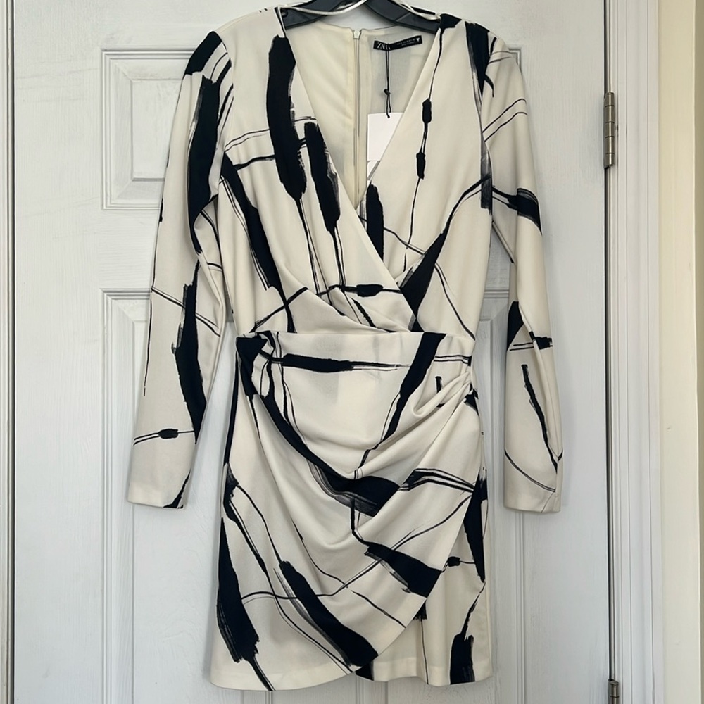 New Zara Women’s Long Sleeve Printed Mini Dress, Size Small